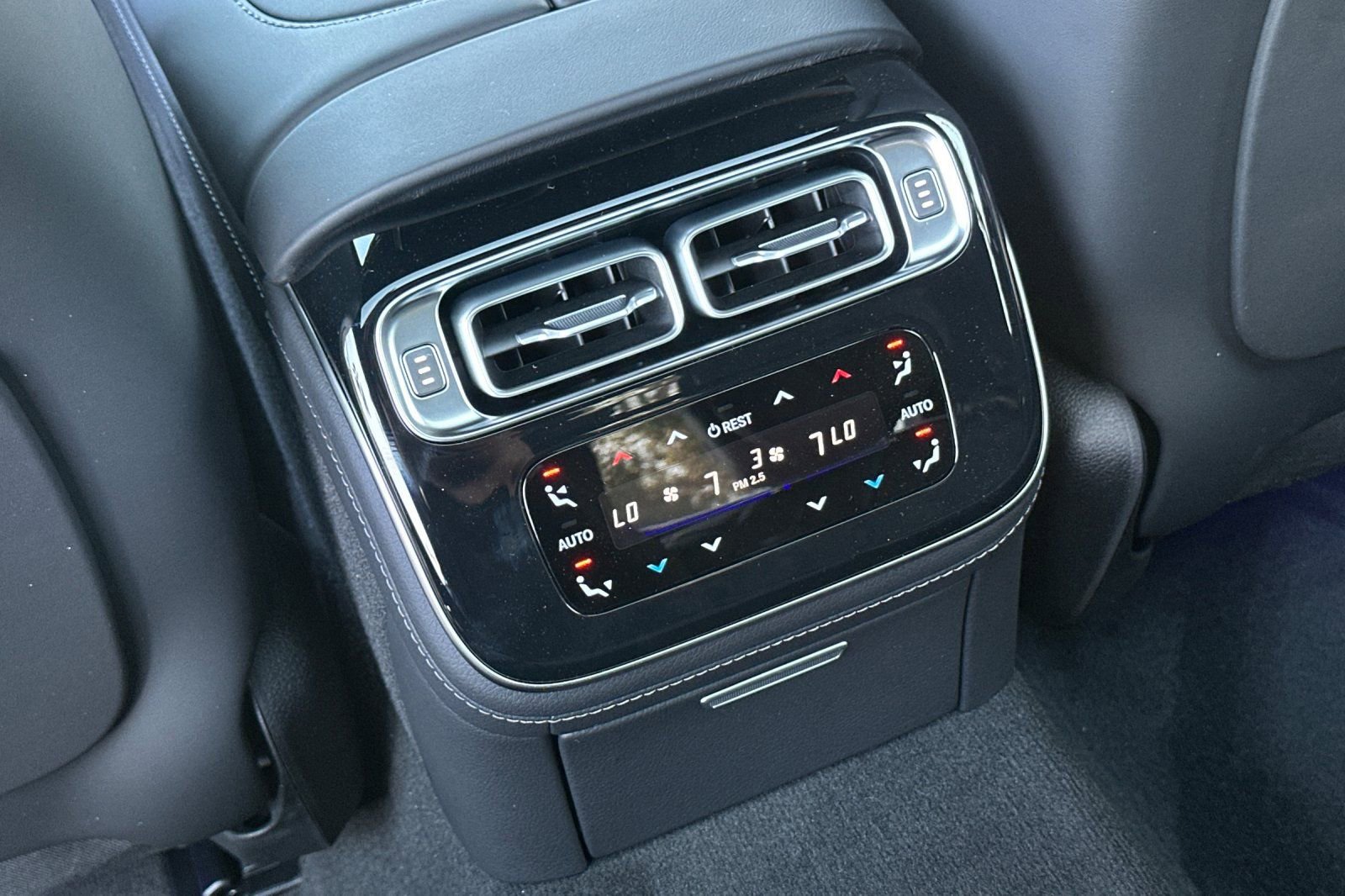 New 2026 Mercedes-Benz S 580 4MATIC Sedan image 26