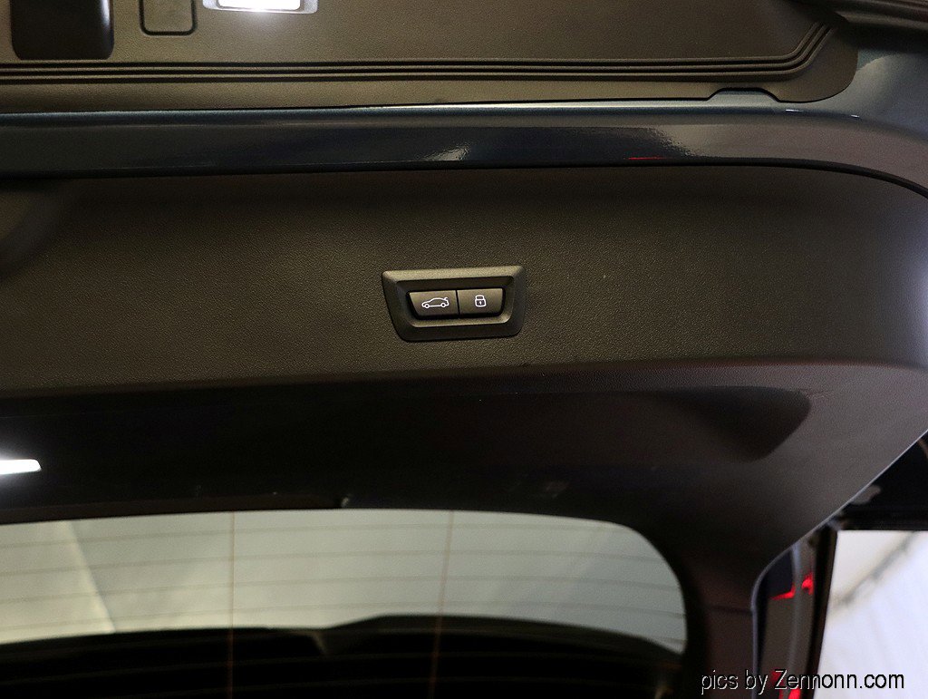 Used 2025 BMW X3 xDrive30i w/ Premium Package image 29