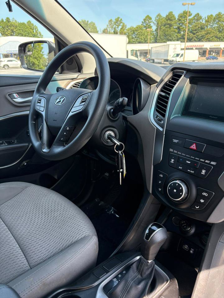 Used 2018 Hyundai Santa Fe Sport AWD/4WD image 17