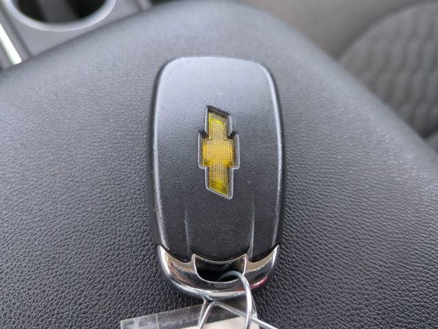 Used 2018 Chevrolet Equinox LT FWD image 35