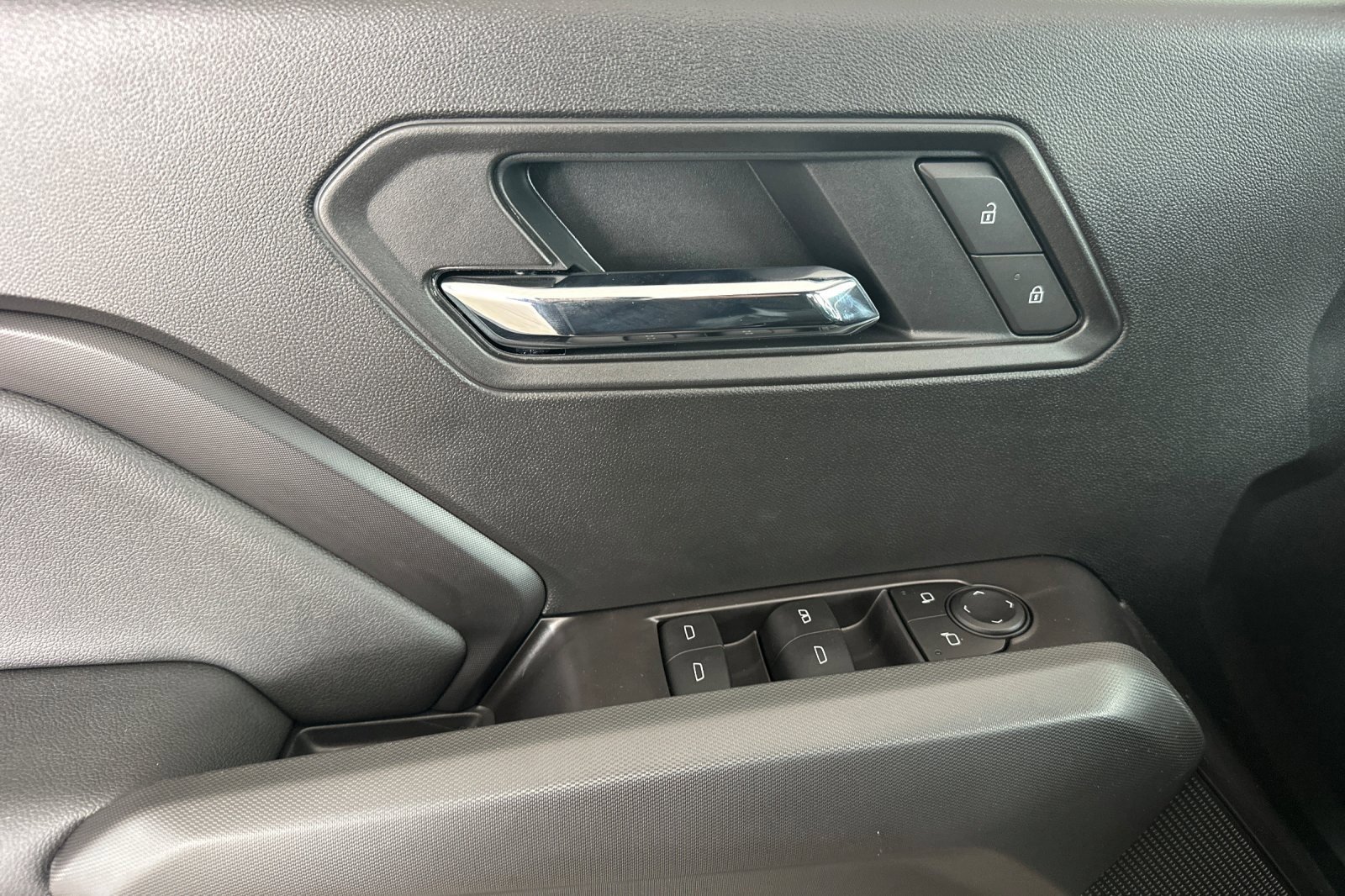 New 2026 GMC Canyon Elevation image 12