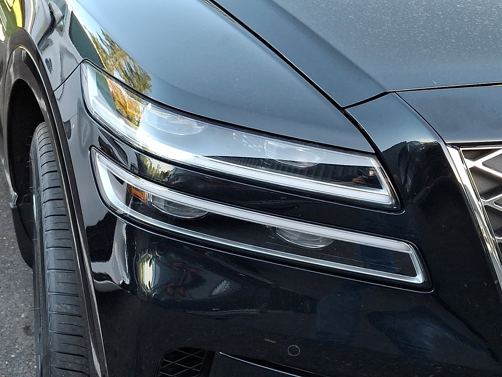 Certified 2024 Genesis GV80 2.5T w/ Prestige Package AWD/4WD image 7