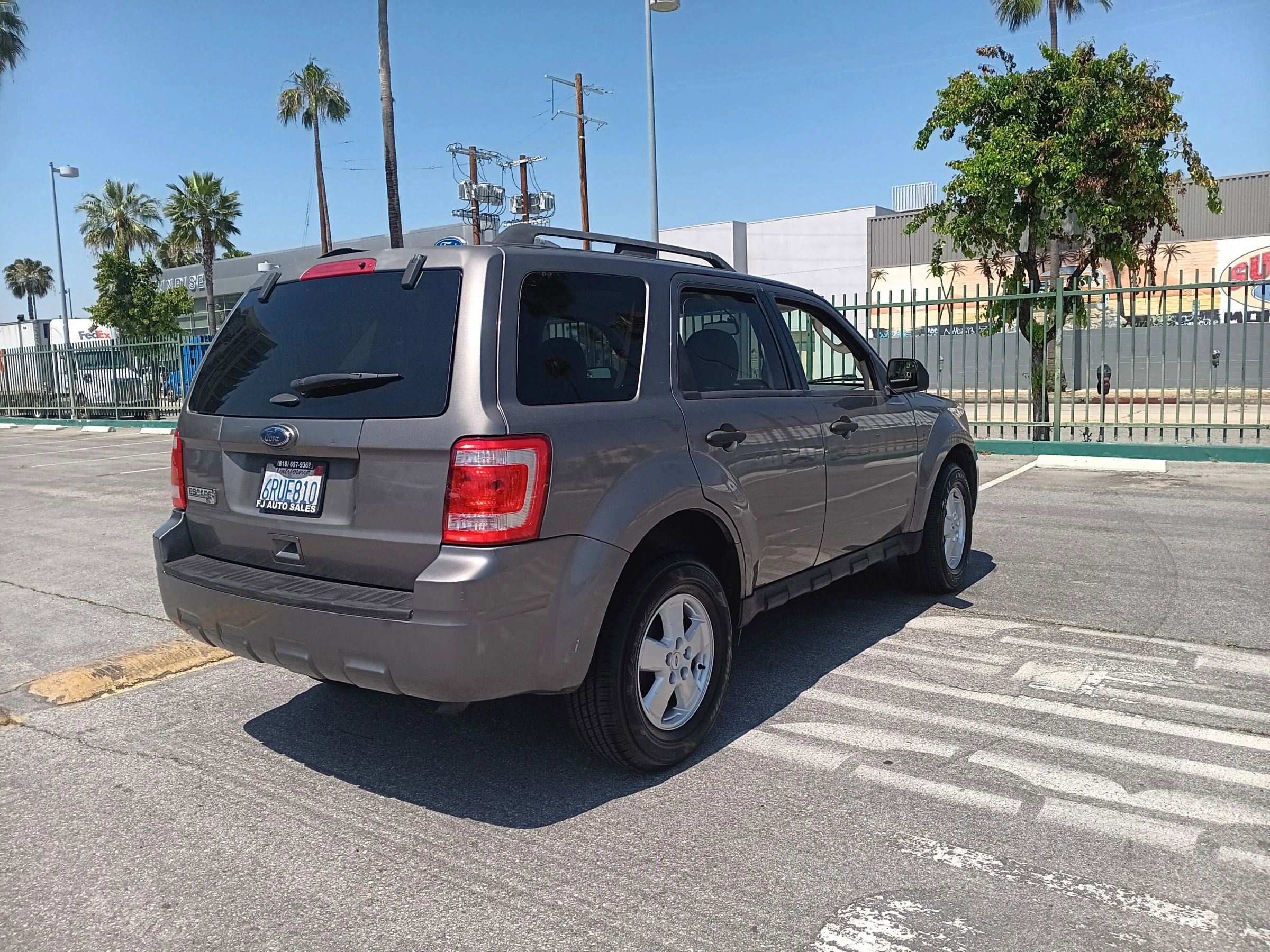 Used 2011 Ford Escape XLT FWD image 8