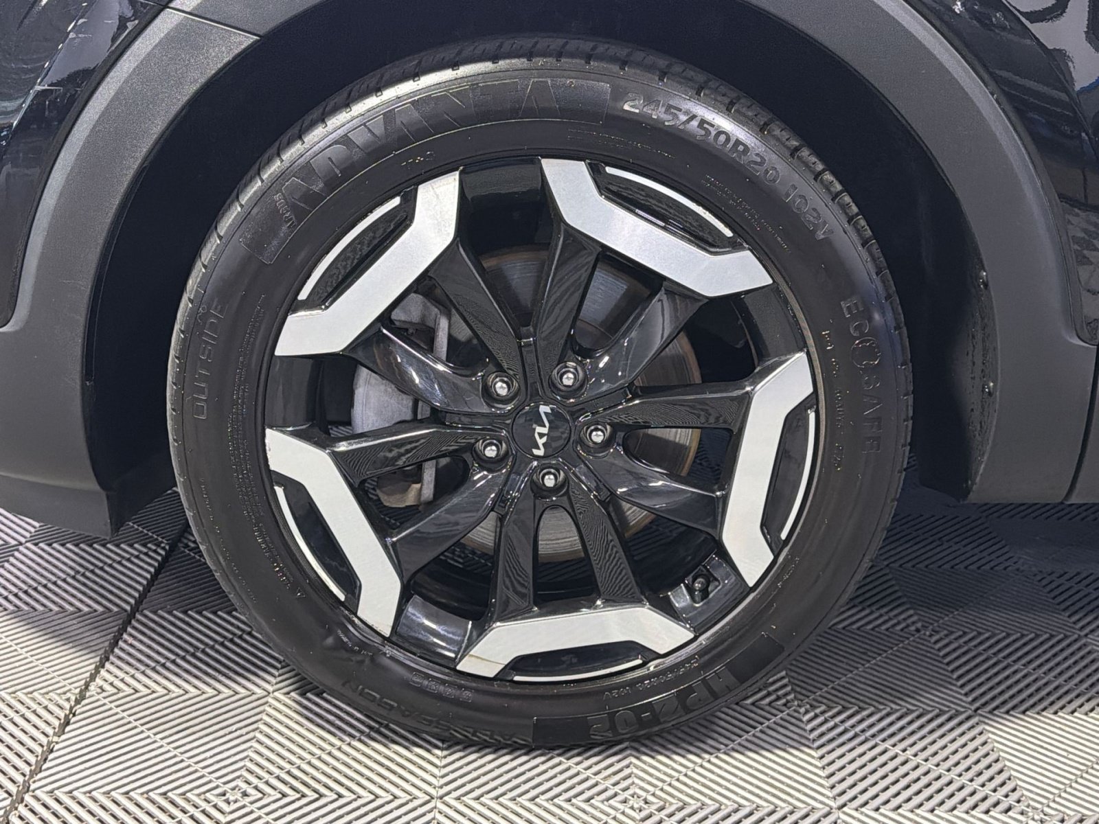 Used 2023 Kia Telluride EX AWD/4WD image 16