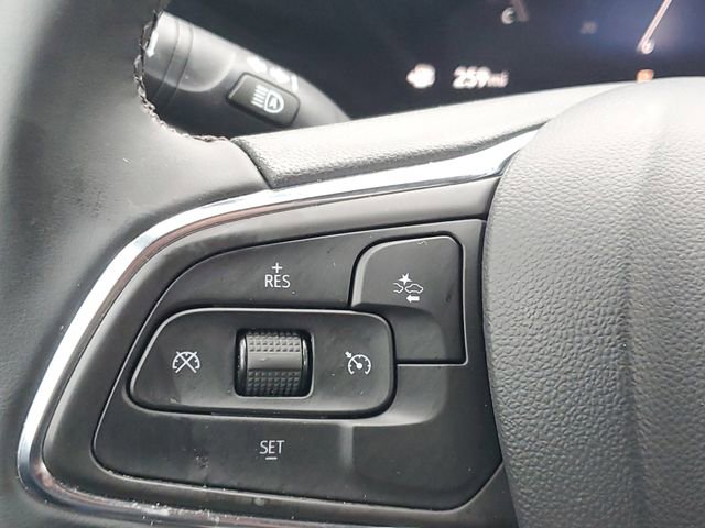 Used 2025 Buick Envista Sport Touring w/ Convenience II Package image 22