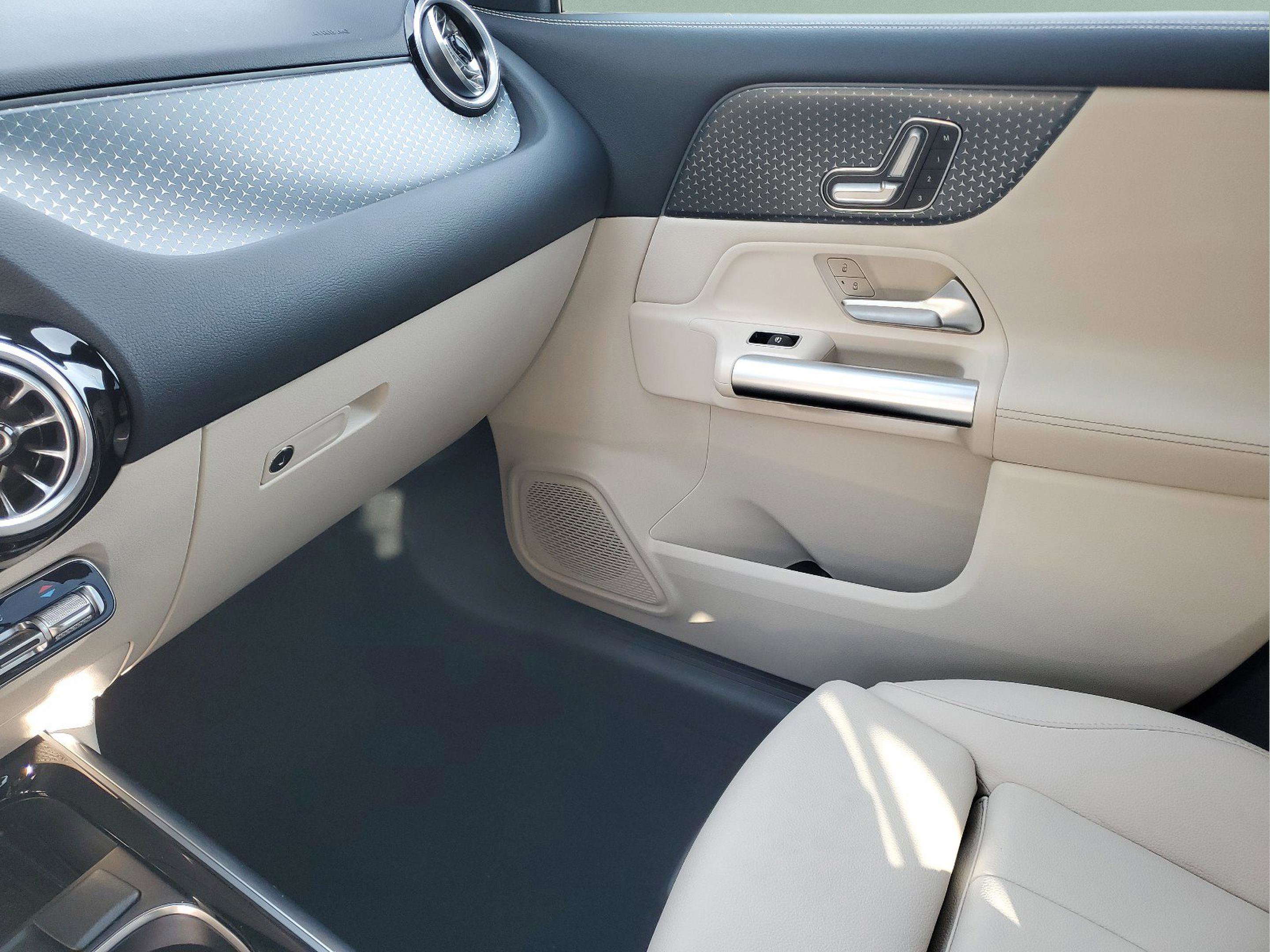 Used 2025 Mercedes-Benz GLA 250 GLA 250 image 24