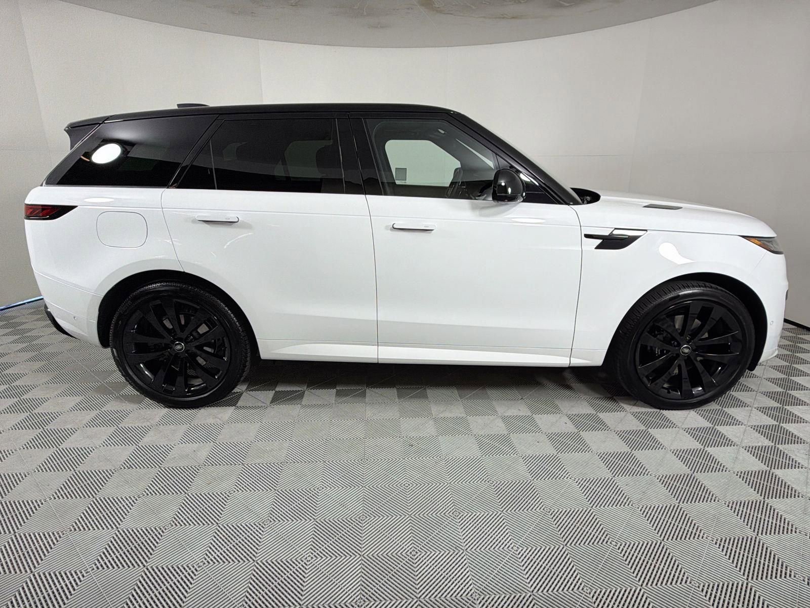 Certified 2025 Land Rover Range Rover Sport Dynamic SE AWD/4WD image 6