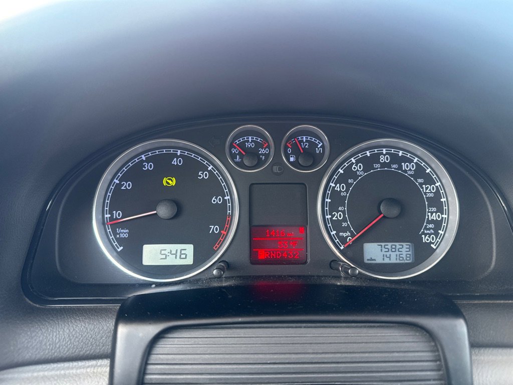 Used 2002 Volkswagen Passat GLS image 14