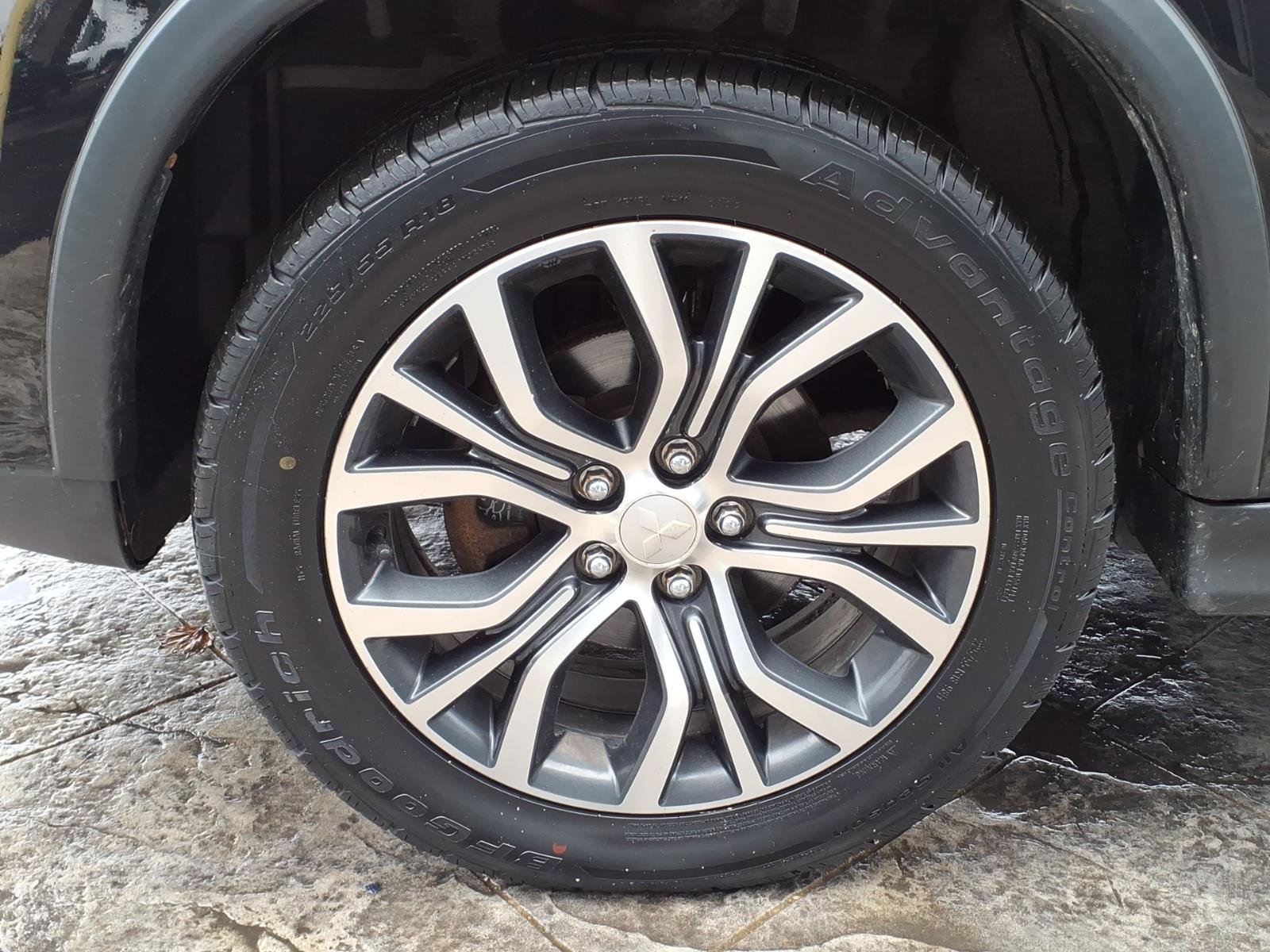 Used 2019 Mitsubishi Outlander Sport SE AWD/4WD image 7