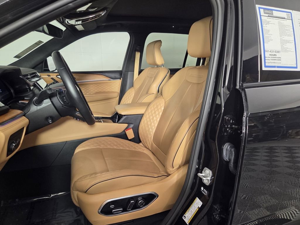 Certified 2024 Jeep Grand Cherokee Summit image 12