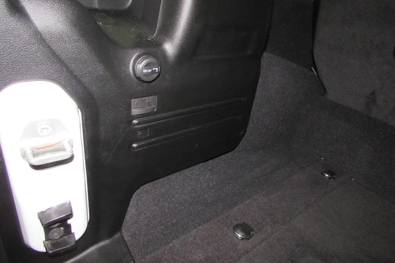 Used 2023 Jeep Wrangler Unlimited Sahara image 30