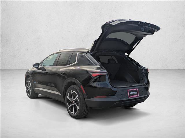 New 2026 Chevrolet Equinox EV LT image 9