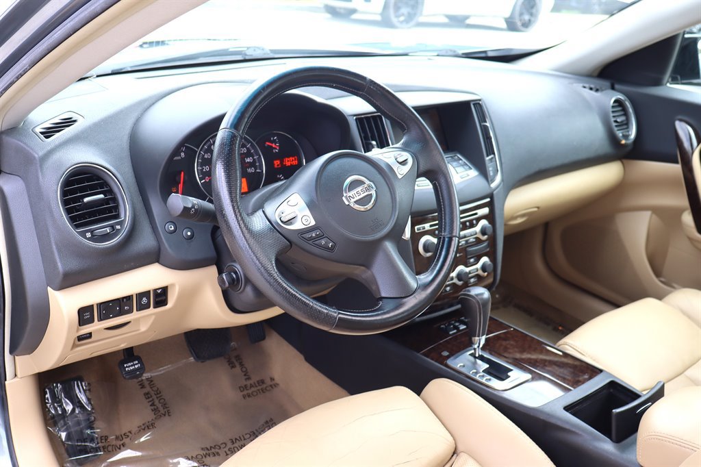 Used 2009 Nissan Maxima 3.5 SV w/ Premium Pkg FWD image 16