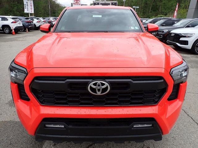 Certified 2024 Toyota Tacoma TRD Off-Road w/ TRD Off Road Upgrade Package AWD/4WD image 8