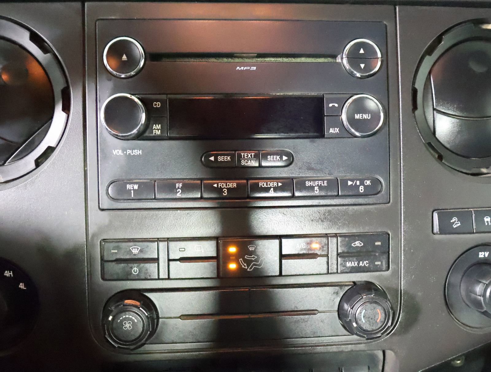 Used 2015 Ford F250 XL w/ Power Equipment Group image 31