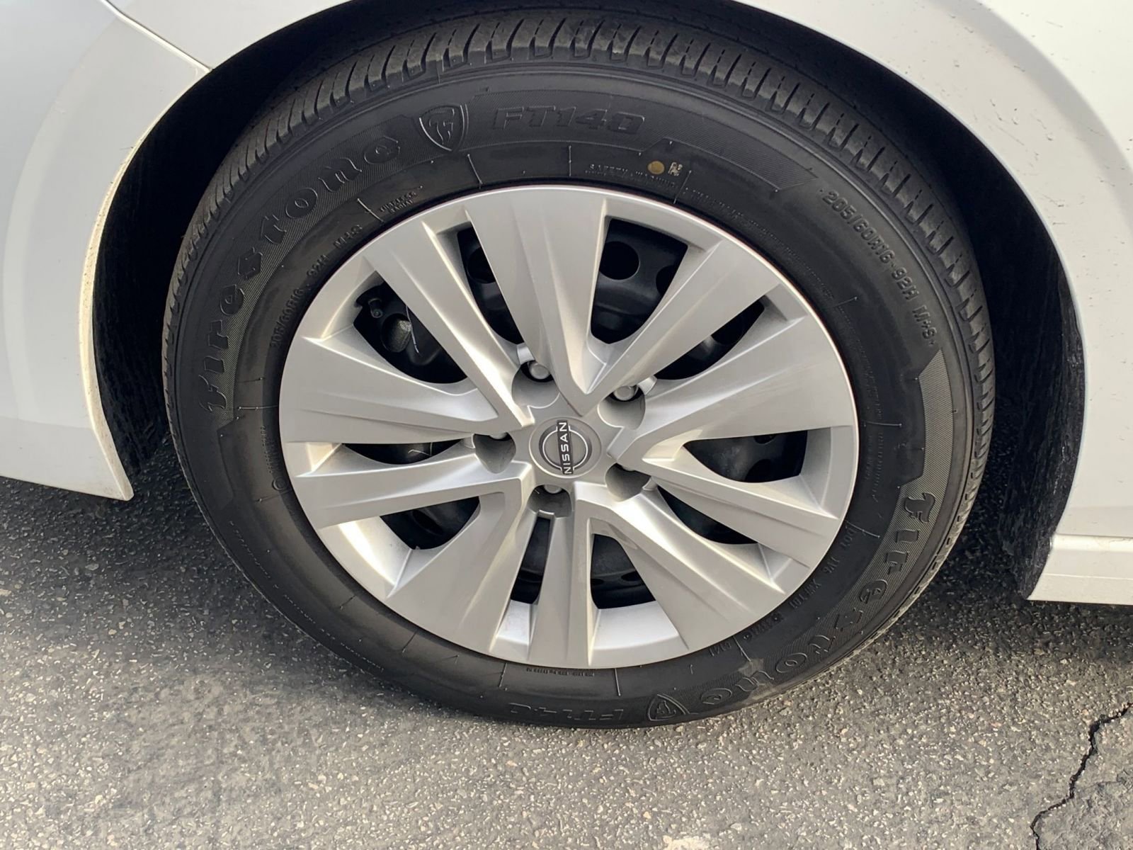 Used 2025 Nissan Sentra S image 29