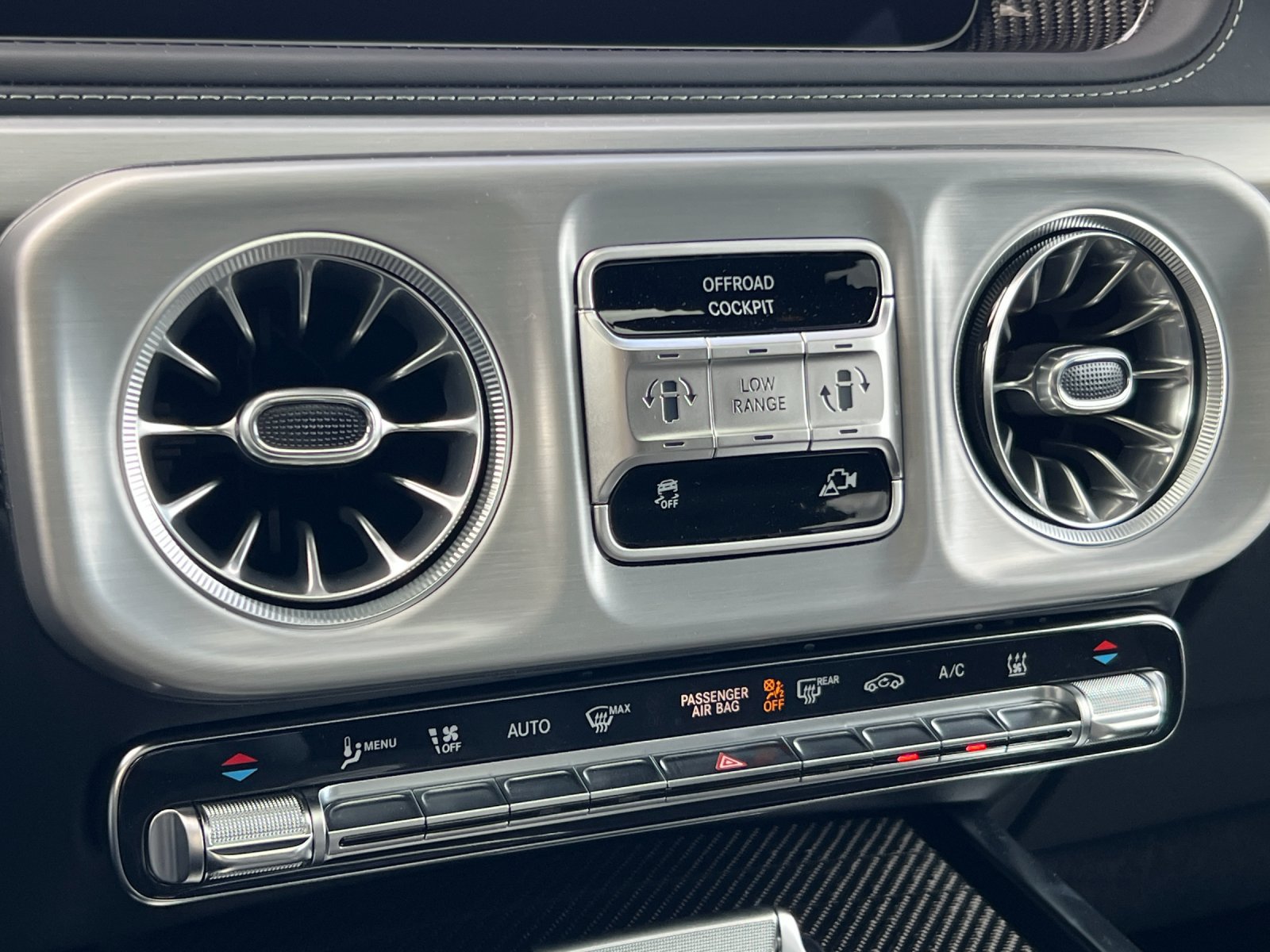 New 2027 Mercedes-Benz G 580 e image 20
