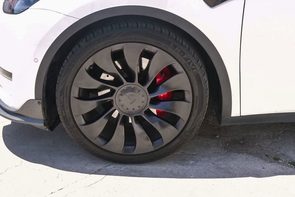 Used 2022 Tesla Model Y Performance AWD/4WD image 4
