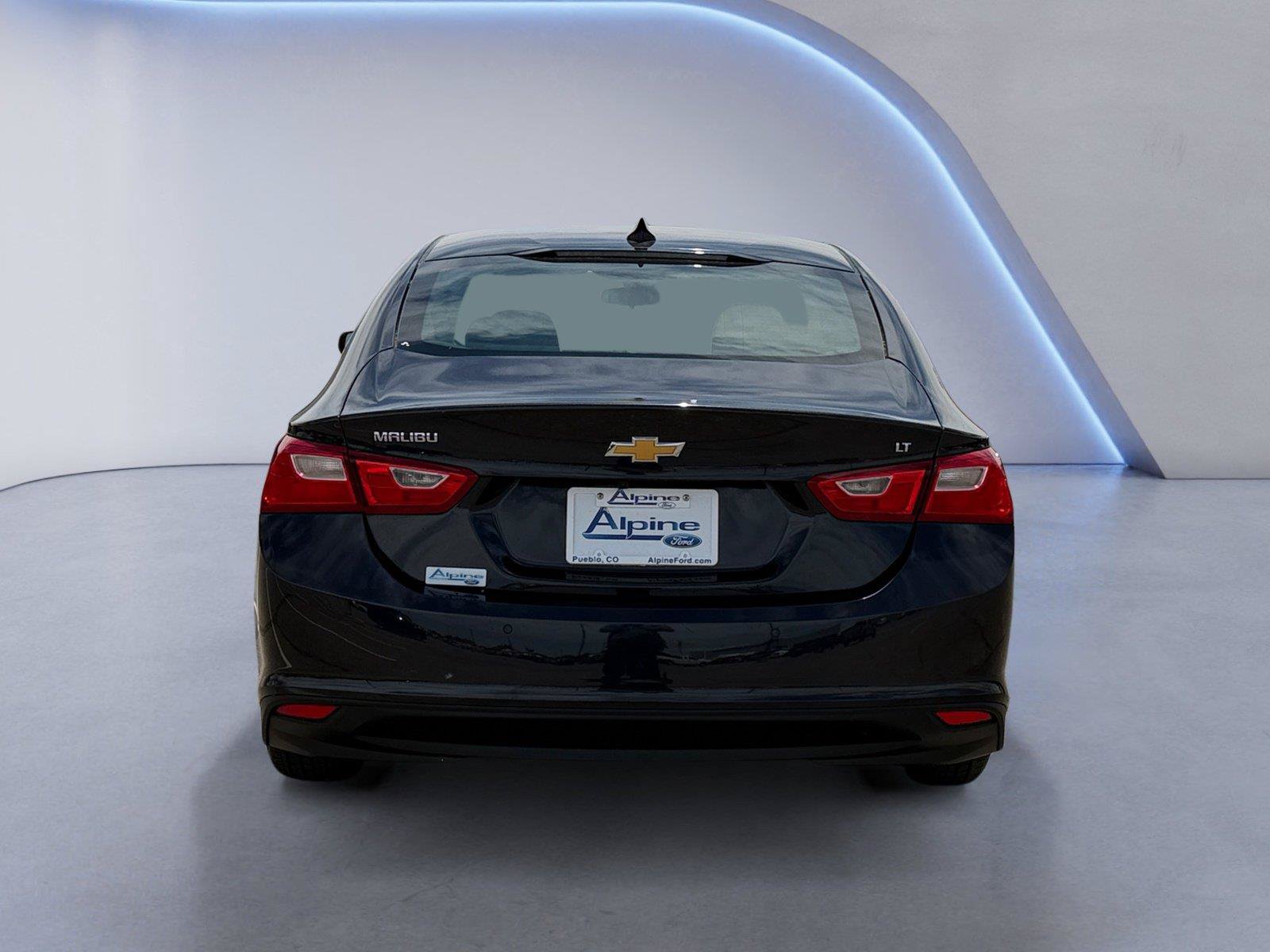 Used 2023 Chevrolet Malibu LT w/ Driver Confidence Package FWD image 6