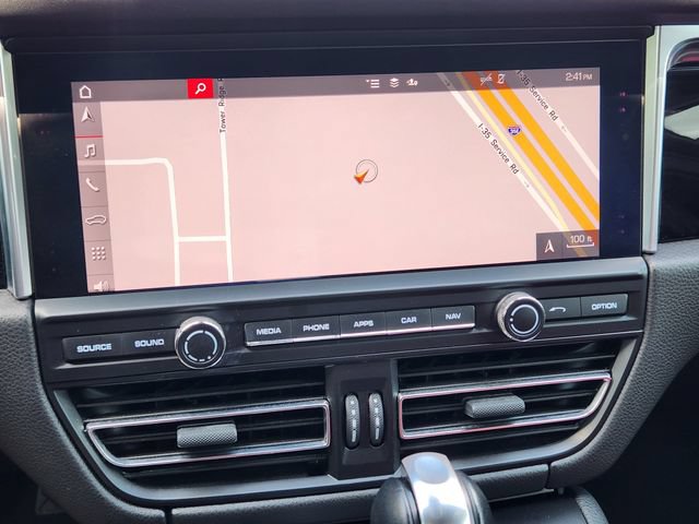 Used 2020 Porsche Macan AWD/4WD image 17