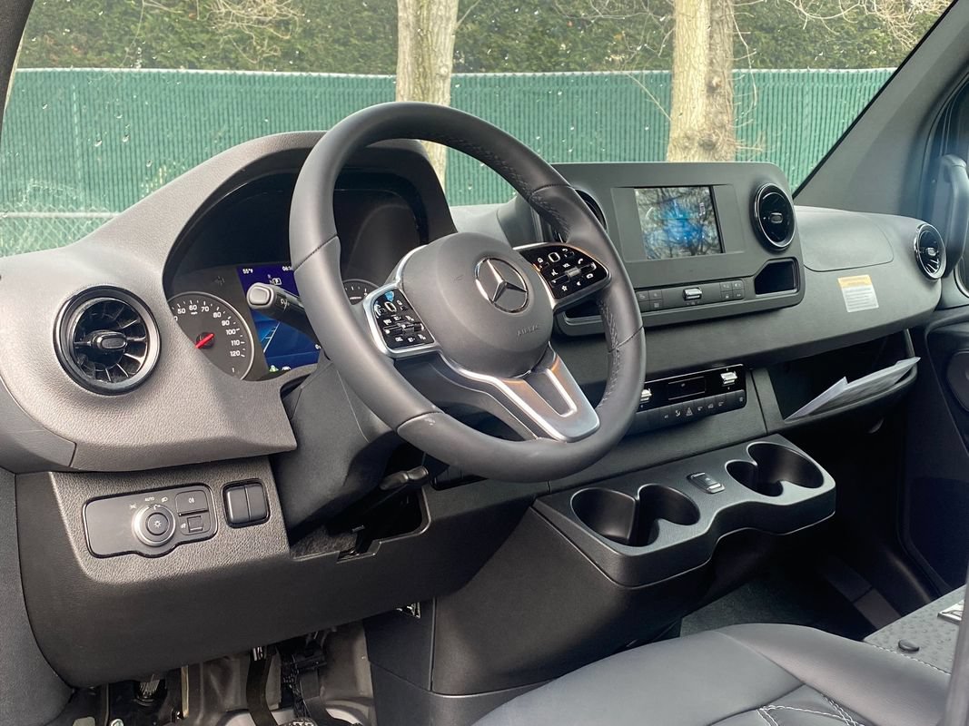 Used 2026 Mercedes-Benz Sprinter 3500 image 12