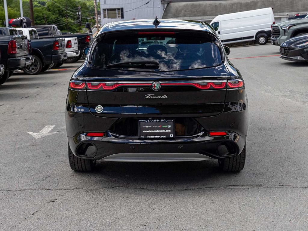 Used 2024 Alfa Romeo Tonale Ti w/ Active Assist Package AWD/4WD image 5