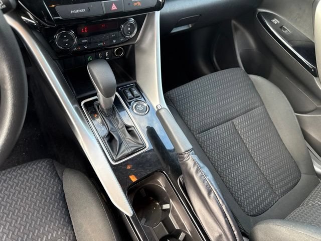 Used 2024 Mitsubishi Eclipse Cross LE AWD/4WD image 18