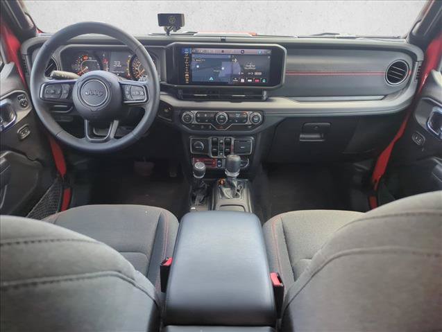 Used 2025 Jeep Wrangler Unlimited Rubicon w/ Steel Bumper Group AWD/4WD image 26