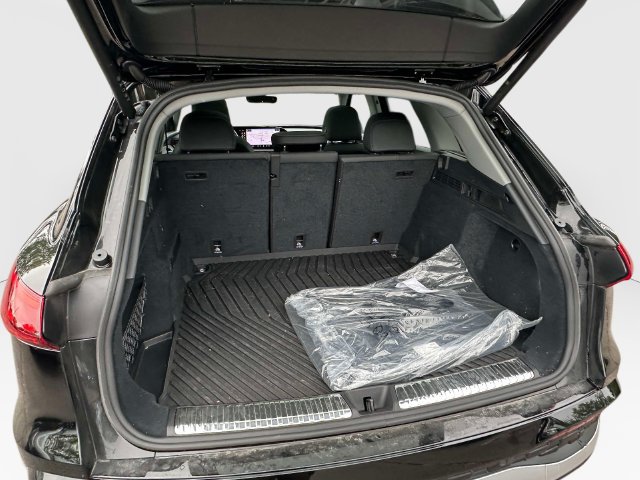 Certified 2025 Audi Q5 Premium AWD/4WD image 13