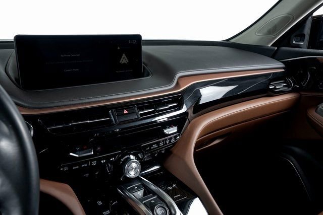 Used 2023 Acura MDX SH-AWD w/ Technology Package image 29