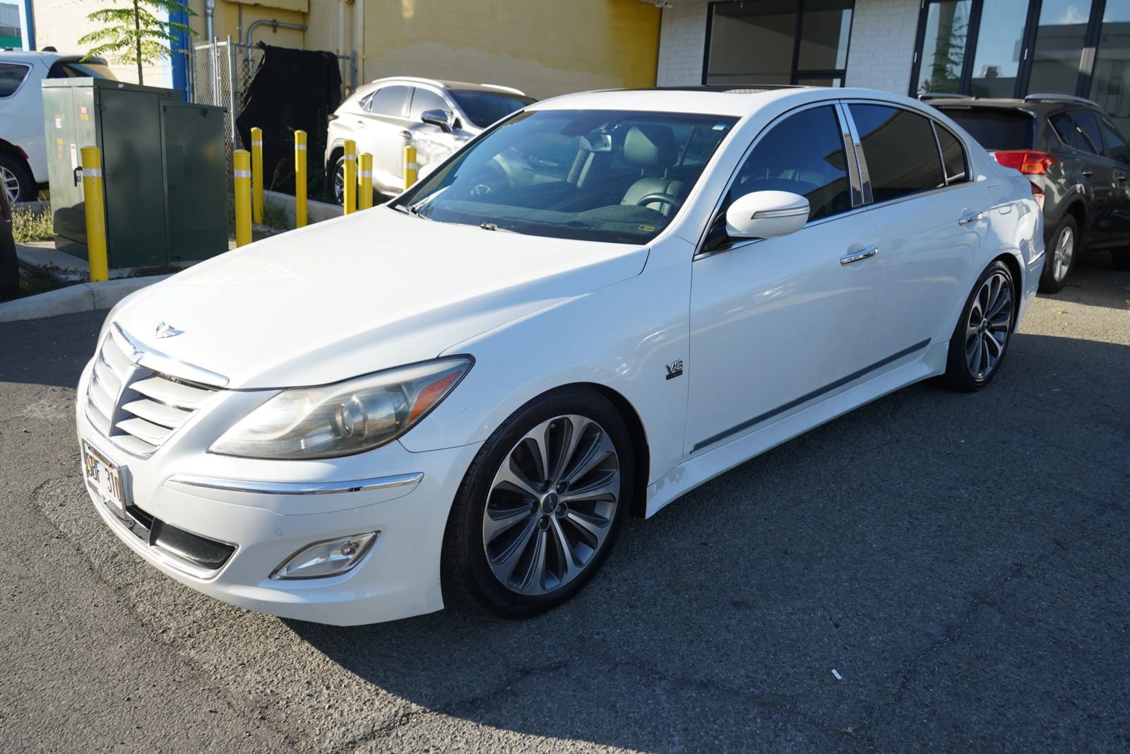 Used 2013 Hyundai Genesis 5.0 R-Spec RWD image 5