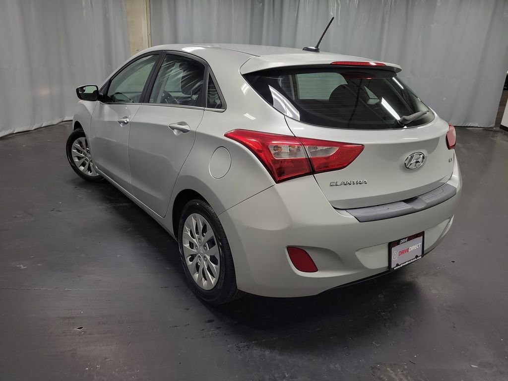 Used 2016 Hyundai Elantra GT image 7