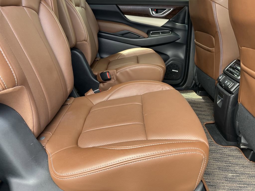 Used 2020 Subaru Ascent Touring w/ Popular Package #3 image 16