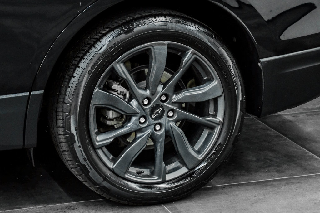 Used 2022 Chevrolet Equinox RS w/ Infotainment Package FWD image 52