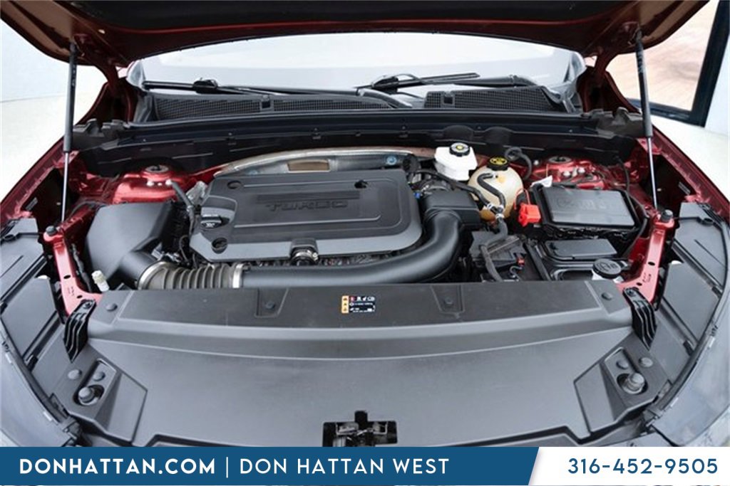 Used 2023 Buick Envision Essence image 41