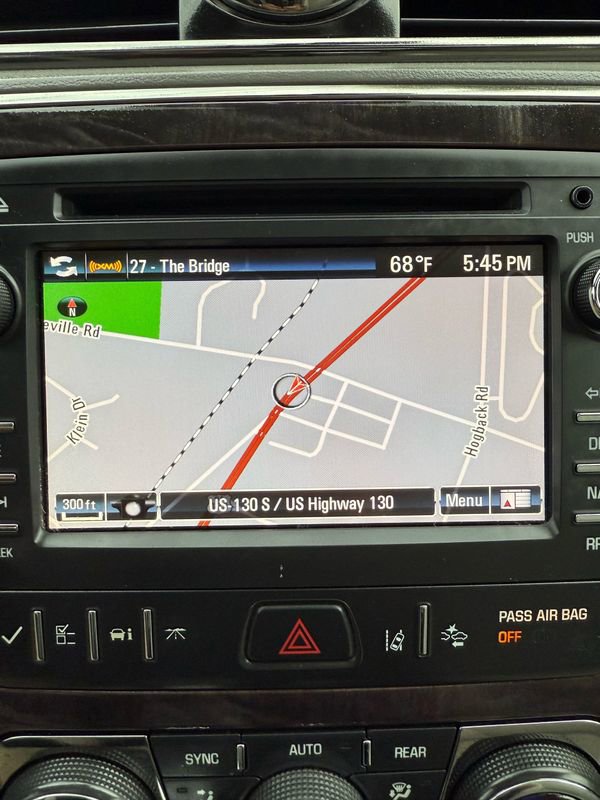 Used 2015 Buick Enclave Leather w/ Trailering Package image 17