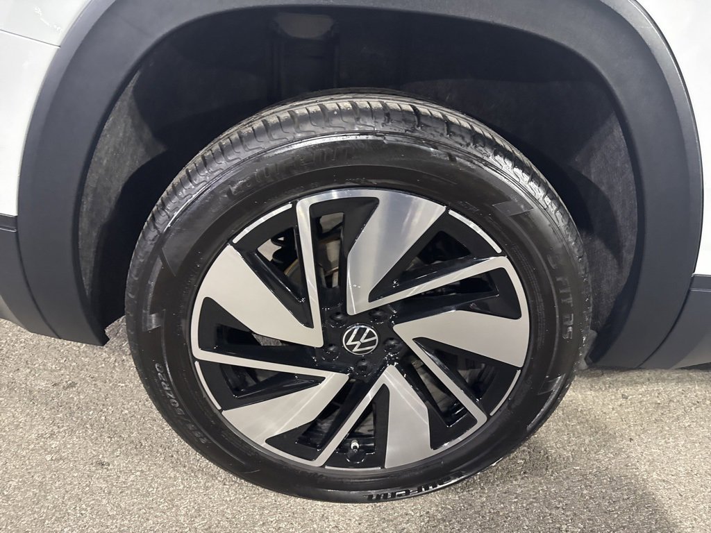 Used 2024 Volkswagen Atlas SE image 10