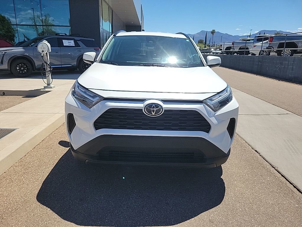 Used 2023 Toyota RAV4 XLE image 2