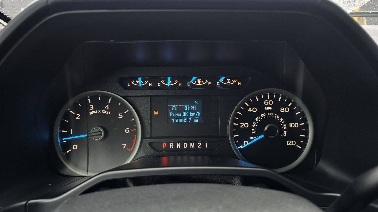 Used 2015 Ford F150 XLT w/ Trailer Tow Package AWD/4WD image 31