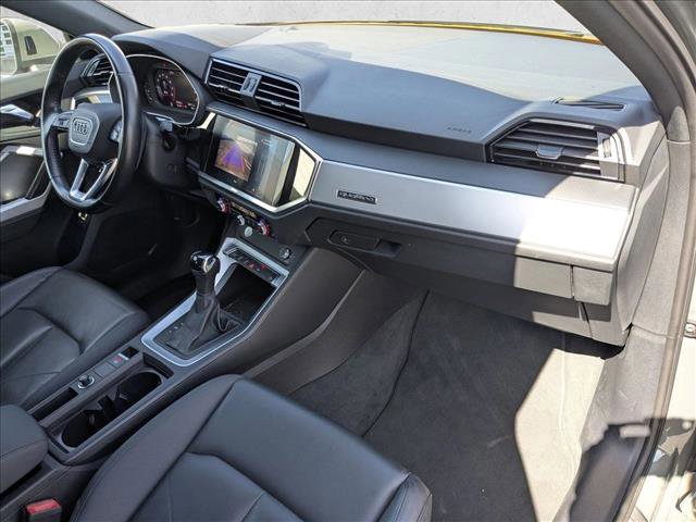 Used 2020 Audi Q3 2.0T Premium w/ Convenience Package image 18