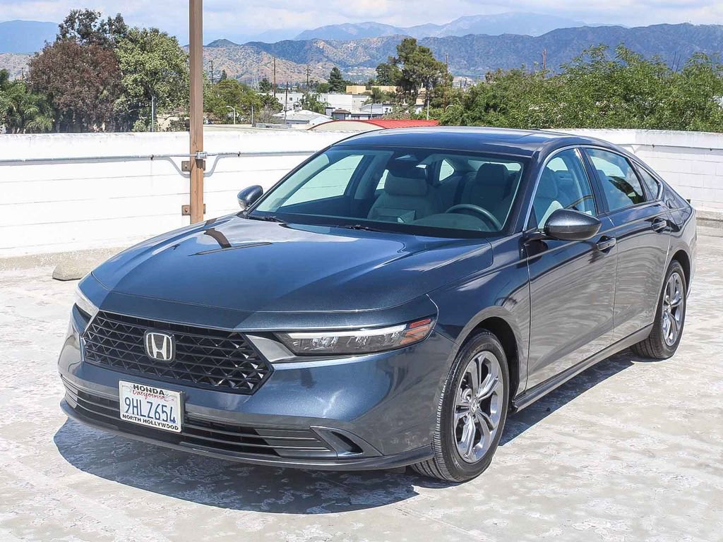 Certified 2023 Honda Accord EX image 3