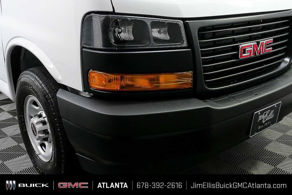 New 2025 GMC Savana 2500 w/ Driver Convenience Package RWD image 30