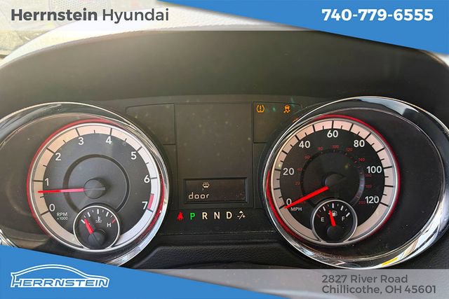 Used 2014 Dodge Grand Caravan American Value Package FWD image 12