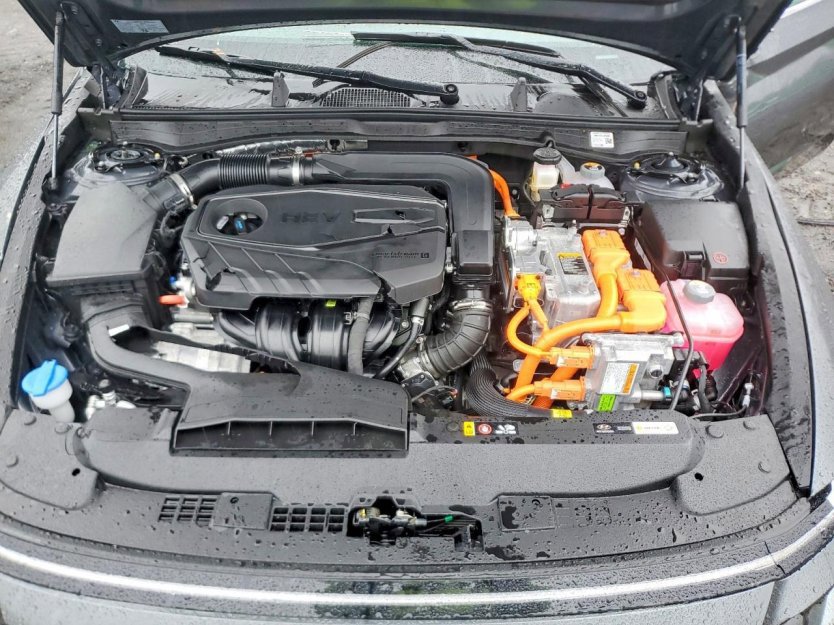 Used 2026 Hyundai Sonata Blue FWD image 9