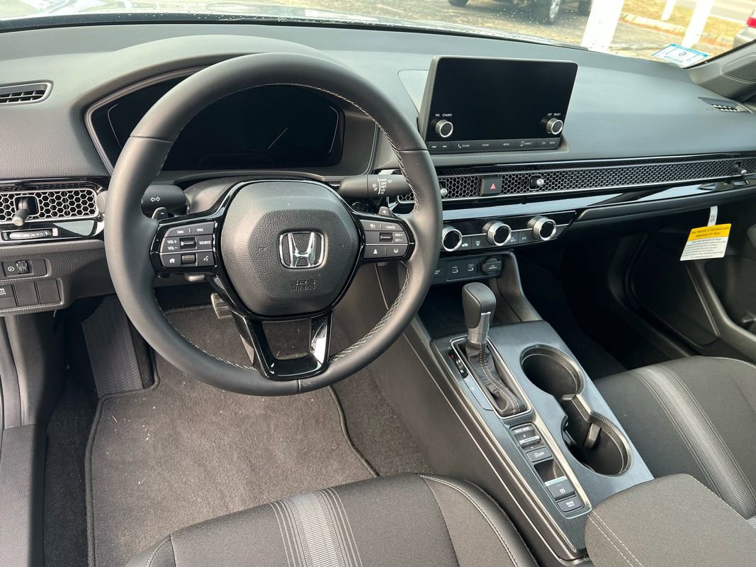 Used 2025 Honda Civic Sport image 13