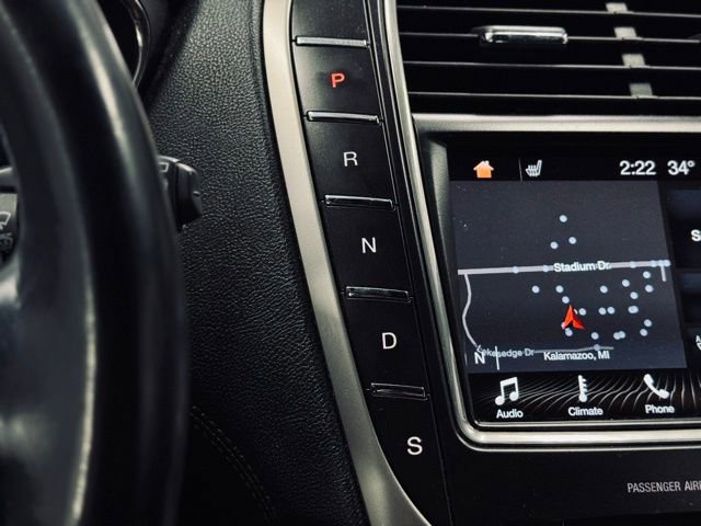 Used 2018 Lincoln MKX Reserve w/ Lincoln MKX Climate Package image 35