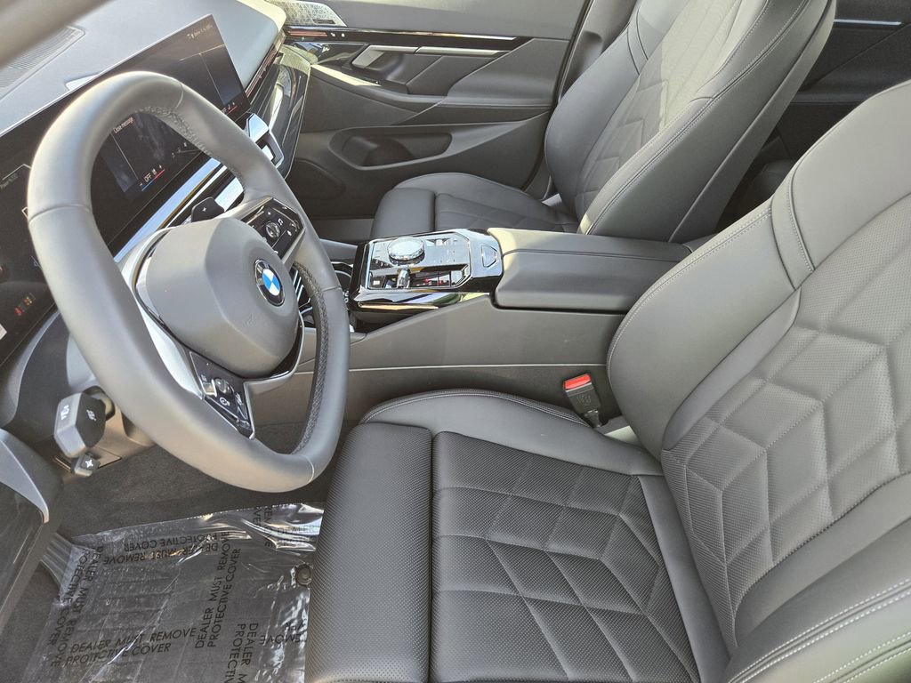 Certified 2025 BMW 530i xDrive w/ Executive Package image 16