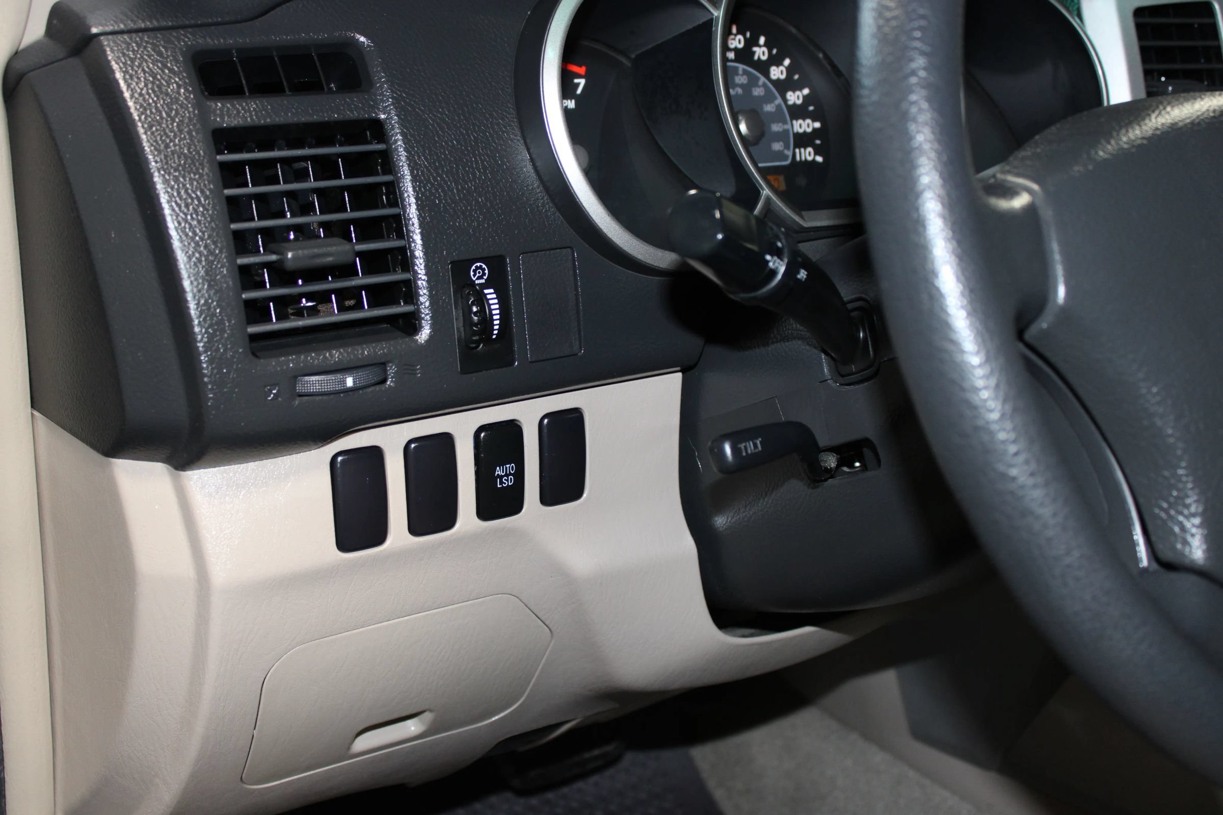 Used 2007 Toyota 4Runner Sport RWD image 17
