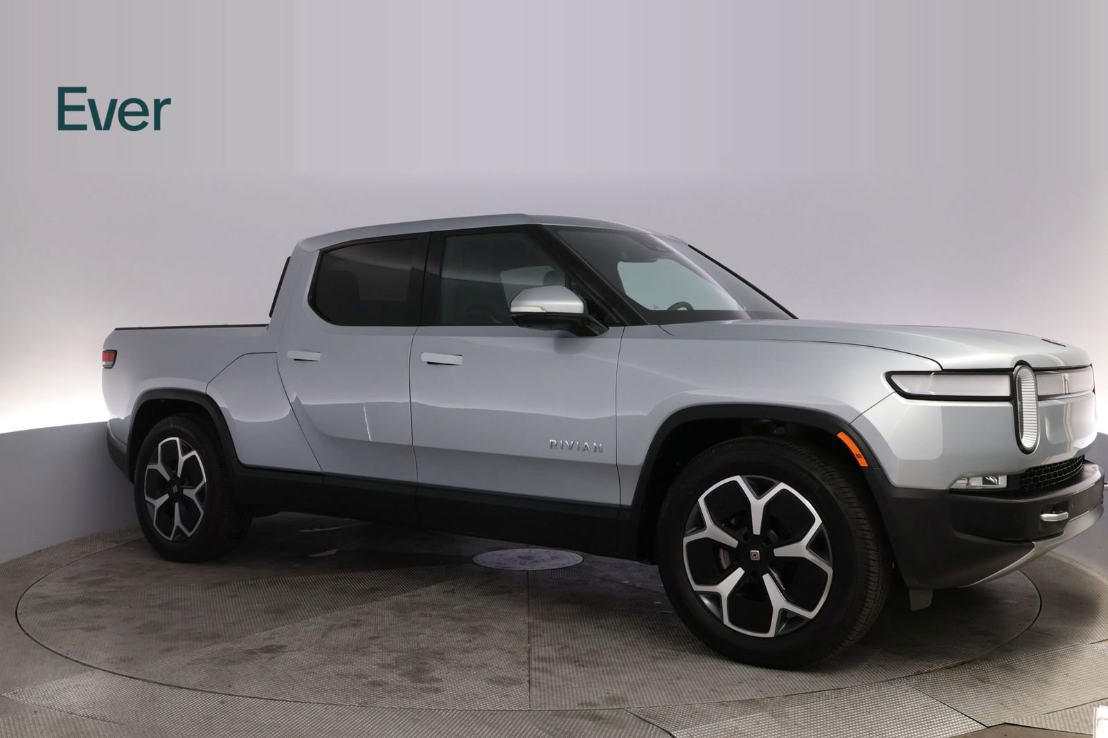Used 2024 Rivian R1T Adventure AWD/4WD image 14