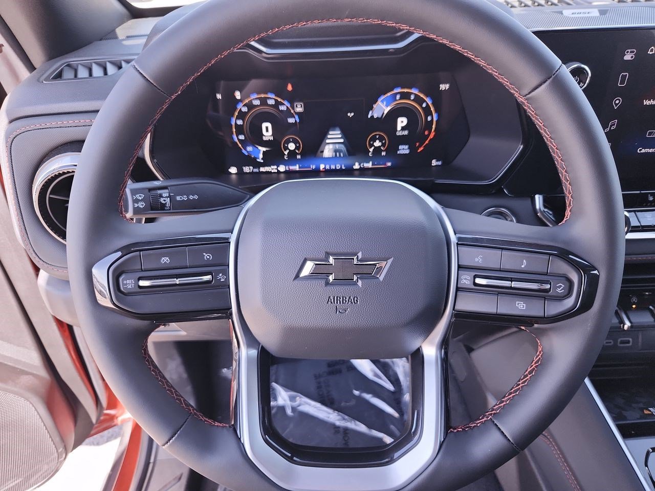 New 2025 Chevrolet Colorado Z71 w/ Midnight Edition image 17